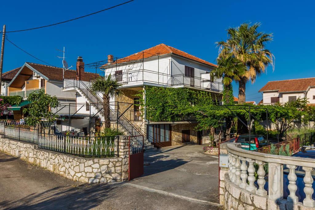 Apartments A & G Petrovic Pirovac Esterno foto
