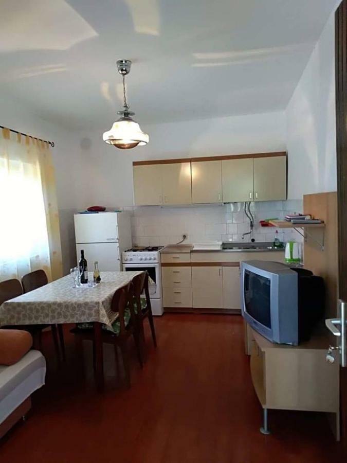 Apartments A & G Petrovic Pirovac Esterno foto